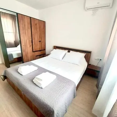 в Life Apartment